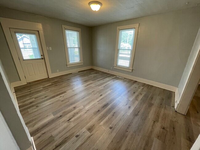 Sala de estar - 631 S 16th St