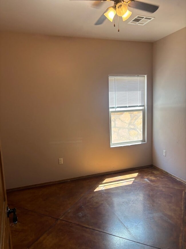 Building Photo - 3635 Santa Cecilia Ave