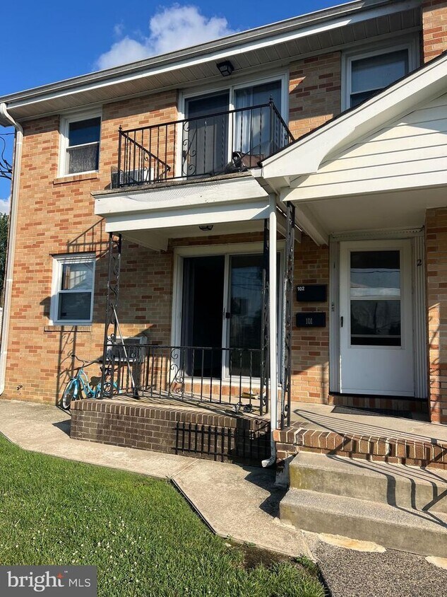 Foto principal - 101 Dartmouth Ave