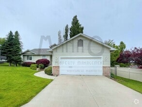 Building Photo - 5002 S Morrill Ln