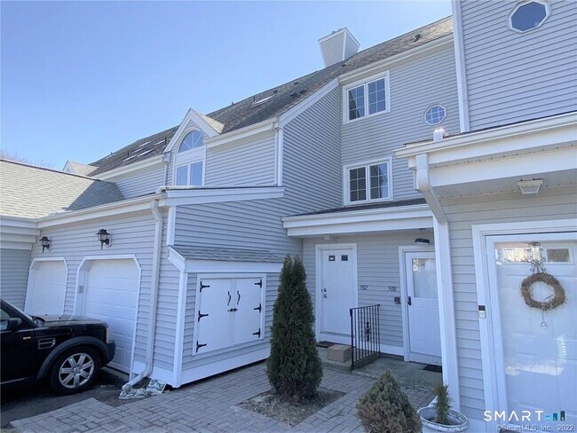 Foto del edificio - 560 Silver Sands Rd