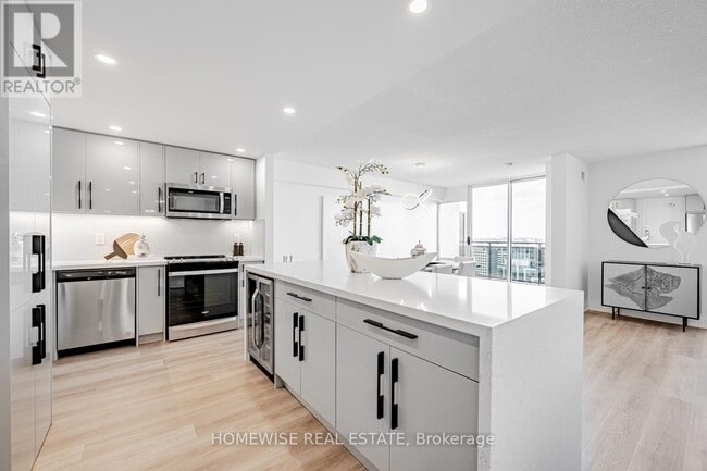 Building Photo - 7 Jackes Ave