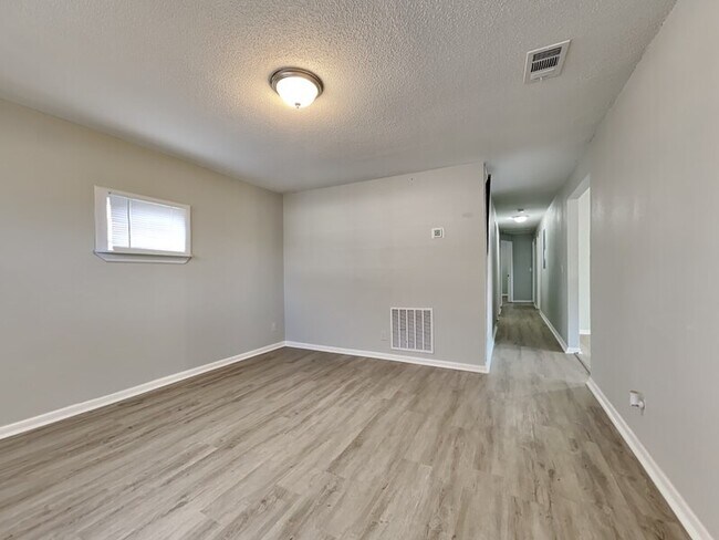 Foto del edificio - 9753 Waynesboro Ave