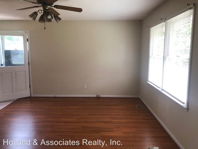 Building Photo - 3 br, 2 bath House - 412 Wedgewood Court