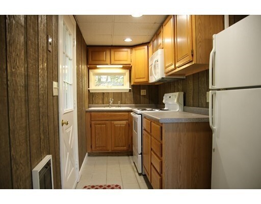 Primary Photo - 5 Castaldi Dr