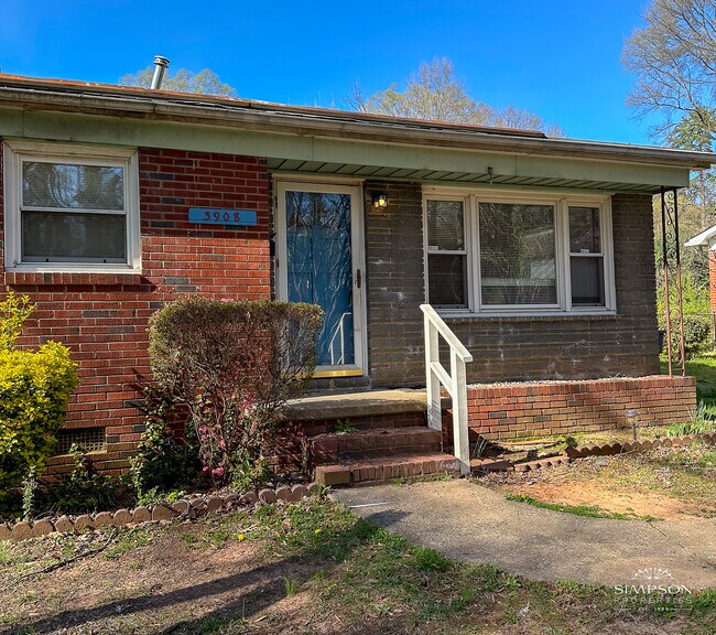 Building Photo - 3908 Bristol Dr
