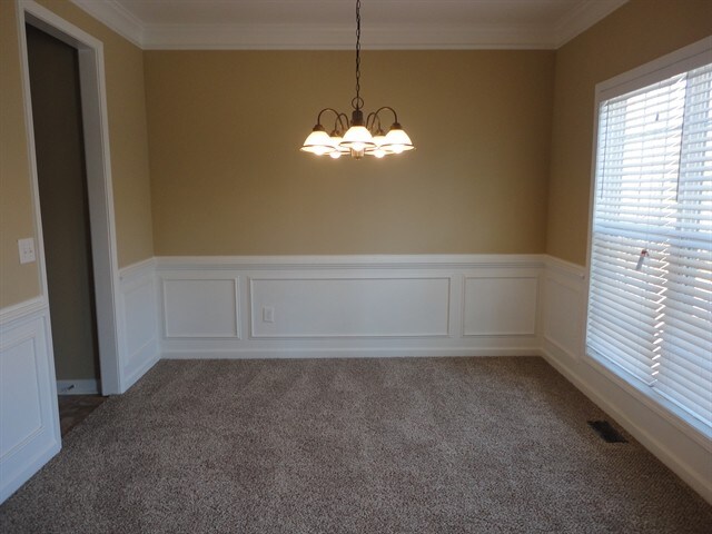 Building Photo - 134 Edgewood Drive