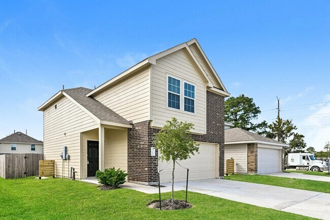 Building Photo - 12723 Silver Mem Rd