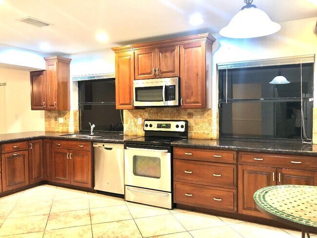 Foto del edificio - 17740 Briar Patch Trail
