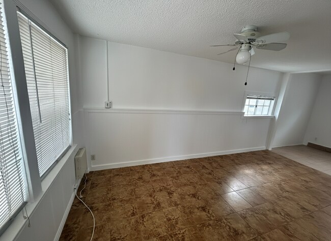 Foto del edificio - 10560 Fenwick St