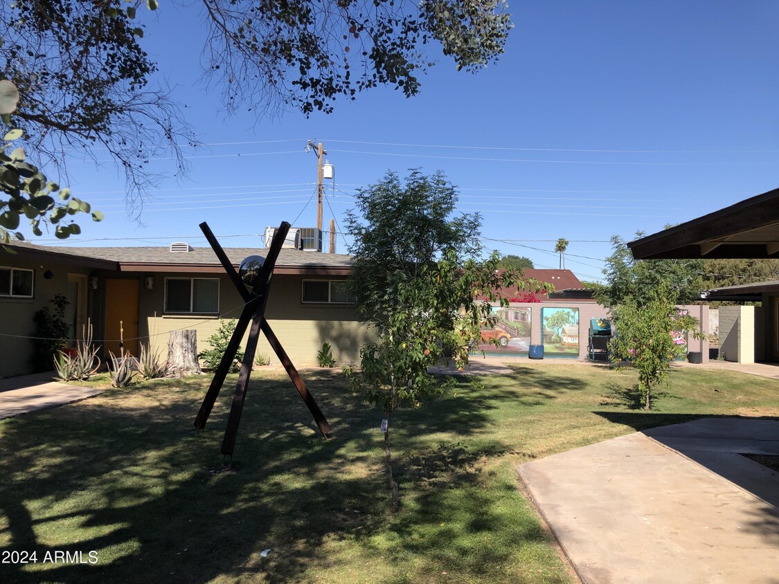 Primary Photo - 2020 S Granada Dr