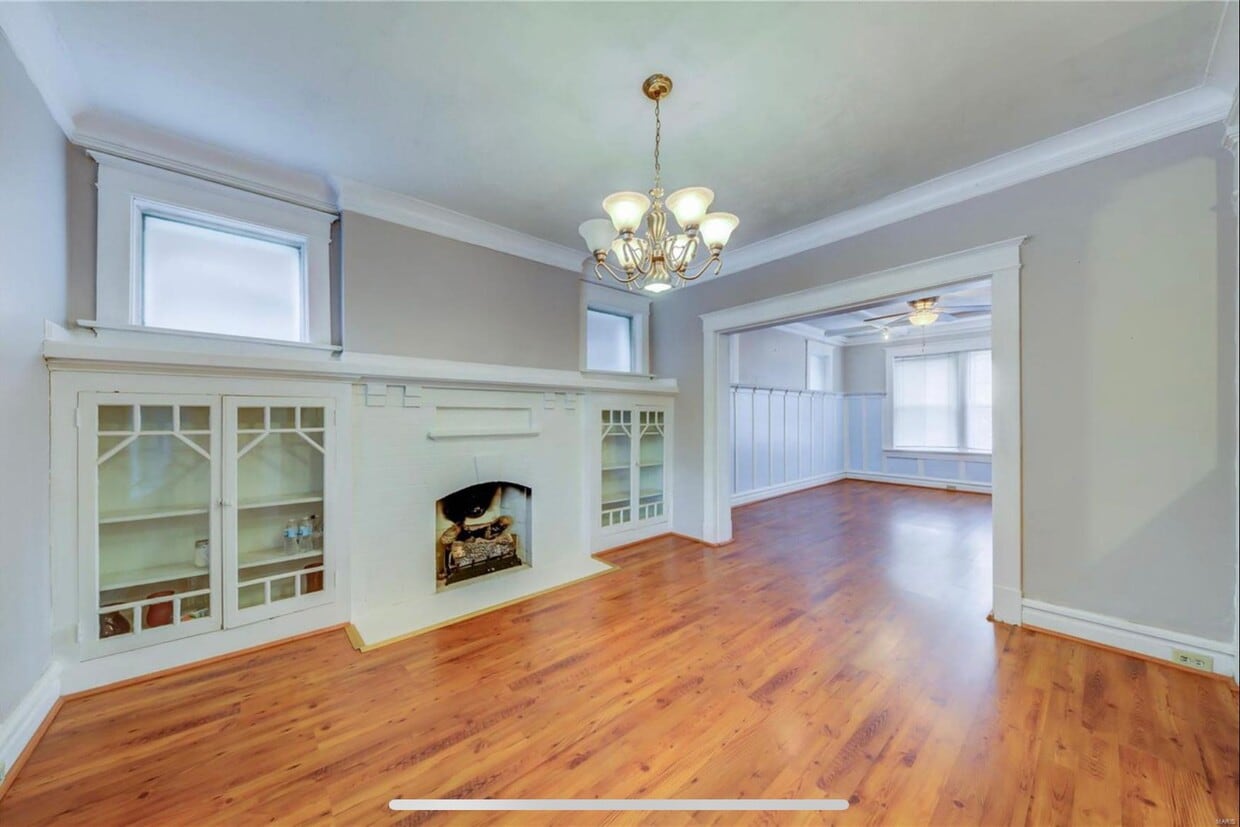 Building Photo - 1129 S Kingshighway Blvd