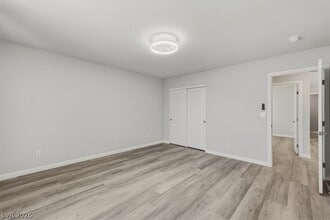 Building Photo - 1058 Willow Berry Ave
