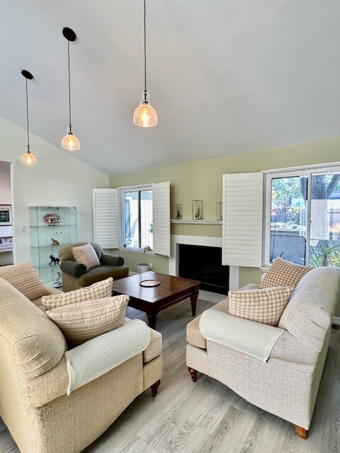 Foto del edificio - 3129 Shire Ln