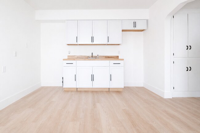 Foto del edificio - 4406 S Second st