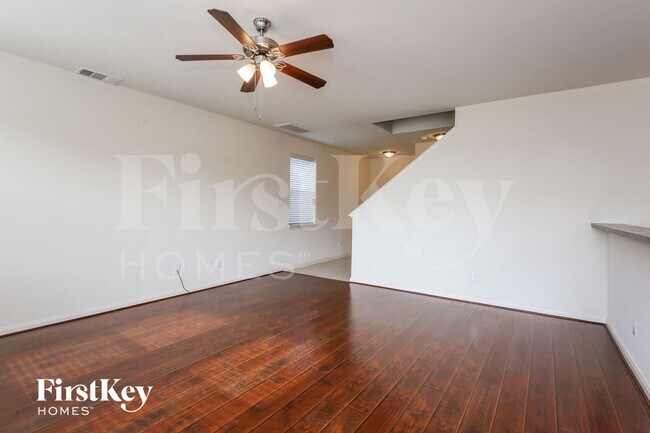 Building Photo - 4717 Cedar Springs Dr