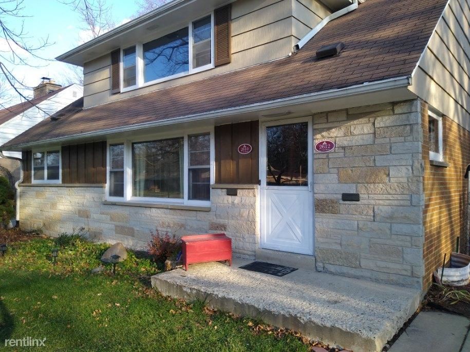 2612 S 51st St, Milwaukee, WI 53219 Townhome Rentals in Milwaukee WI