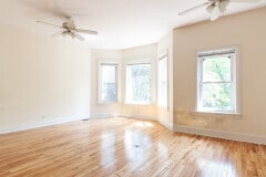 Building Photo - 3820 N Sheffield Ave
