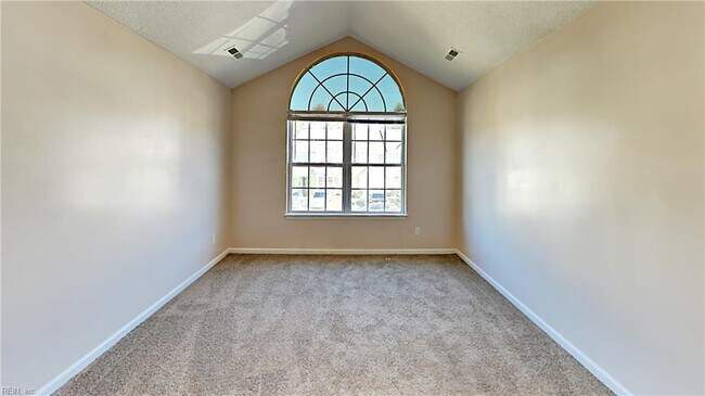 Building Photo - 947 Allendale Dr