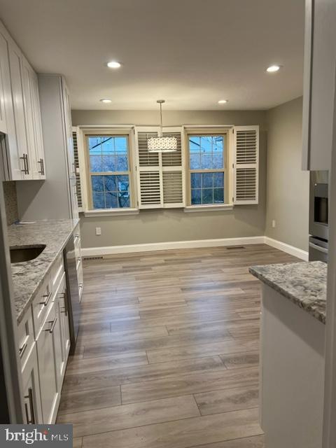 Foto del edificio - 5807 Tudor Ln