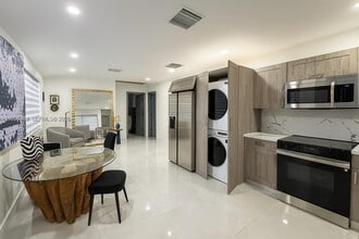 Building Photo - 926 NW 59th St