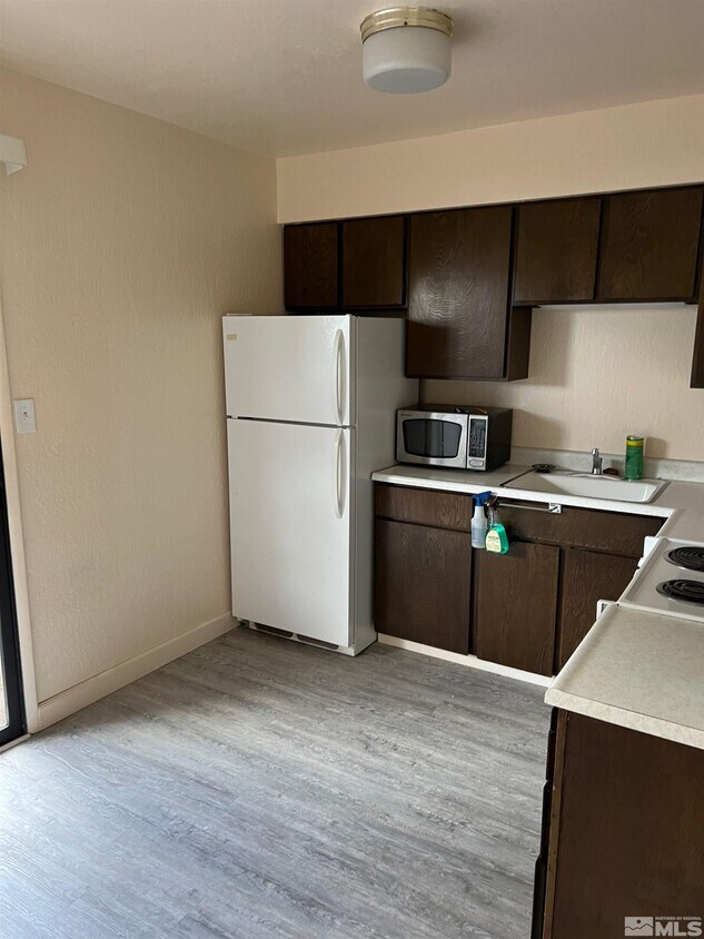 Primary Photo - 1540 G St
