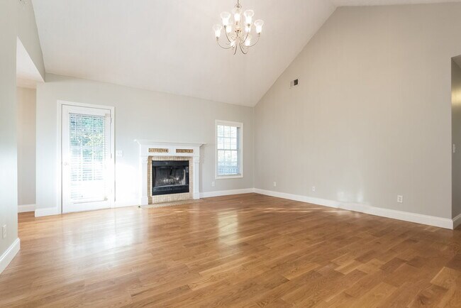 Building Photo - 430 Allens Landing Ct