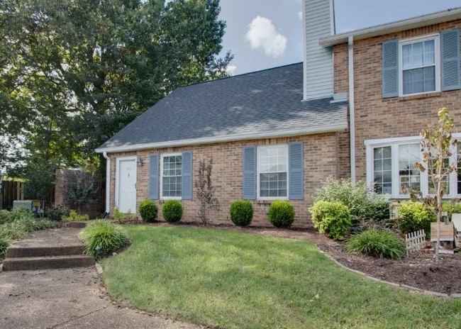 Photo - 149 Cumberland Trce Townhome