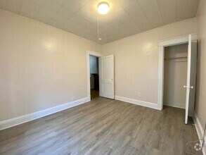 Building Photo - 680 Carew St