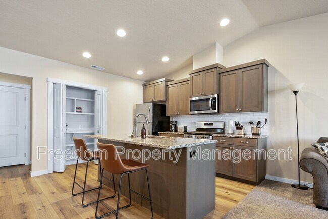 Foto del edificio - 1824 E Ringneck St