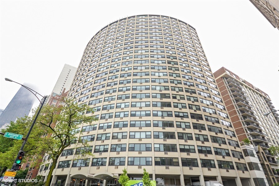 Foto principal - 1150 N Lake Shore Dr