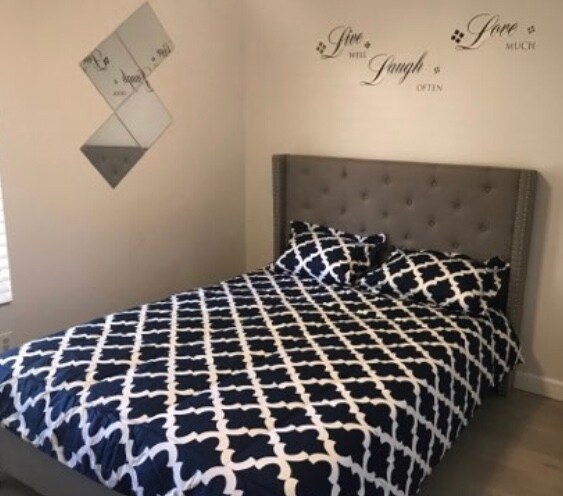 Building Photo - 48312 Garbo Dr