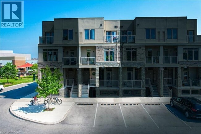 Building Photo - 5016 Serena Dr