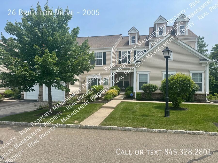 Foto principal - 26 Brighton Dr