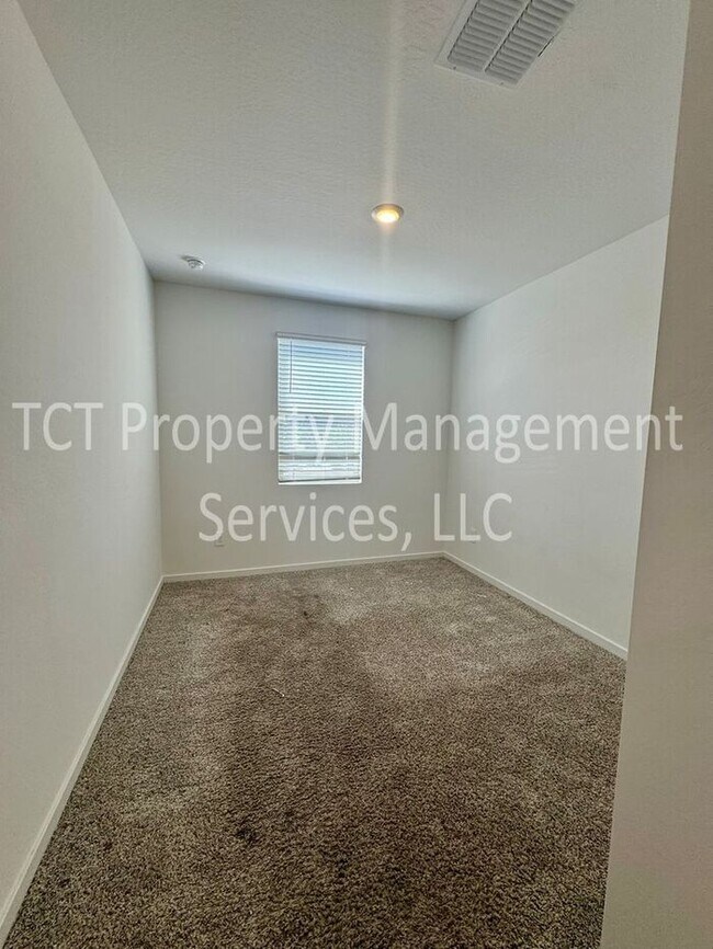 Foto del edificio - Beautiful Upgraded home in San Tan Groves