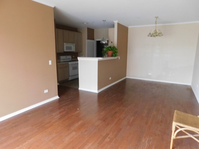 Building Photo - 660 Mill Cir