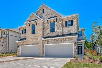 Building Photo - 580 Longleaf Pine Dr