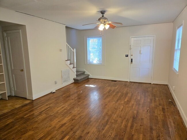 Building Photo - 1633-1635 Enoree Avenue