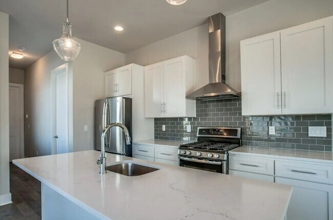 Foto del edificio - 1052 2nd Ave S
