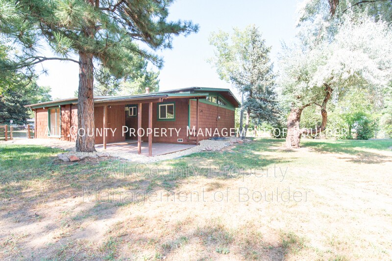 Primary Photo - 710 39th St