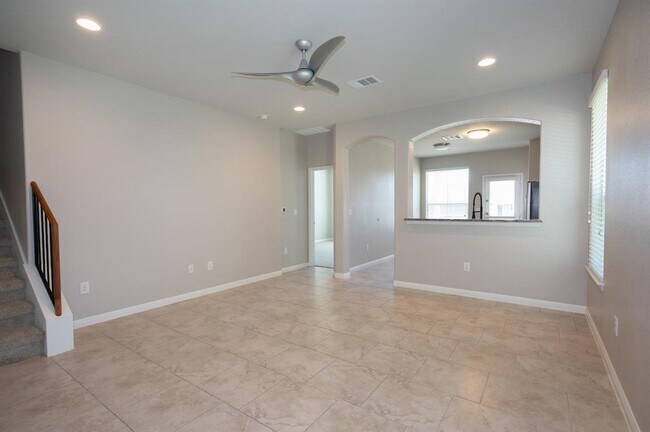 Foto del edificio - 415 Epiphany Ln