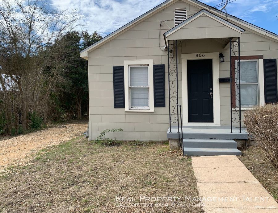 Primary Photo - 806 S 22nd St