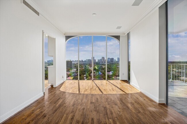 Foto del edificio - 3711 San Felipe St