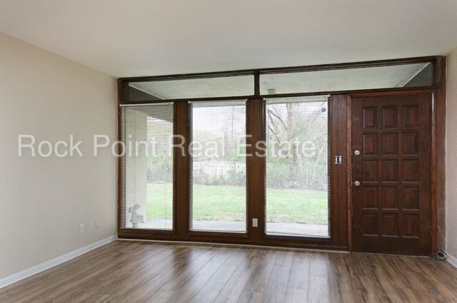 Building Photo - 3117 Ellis Ave
