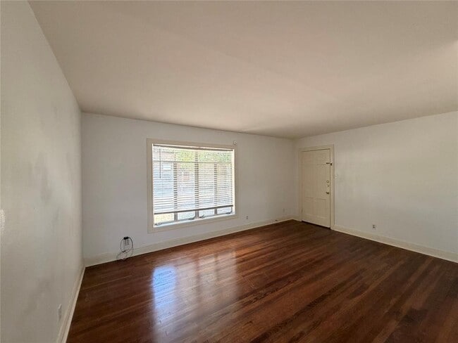 Building Photo - 2511 Enfield Rd
