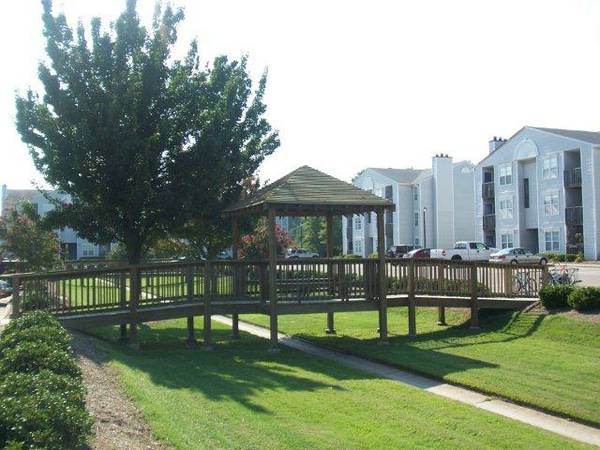 Chesterfield Station Condominium - 1878 Chantilly Ct