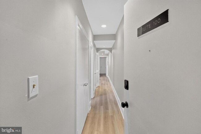 Photo - 705 8th St SE Apartment