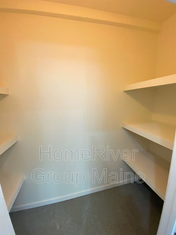 Building Photo - 85 Mosher Rd