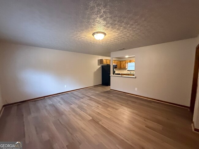 Building Photo - 101 Cooper Springs Ct