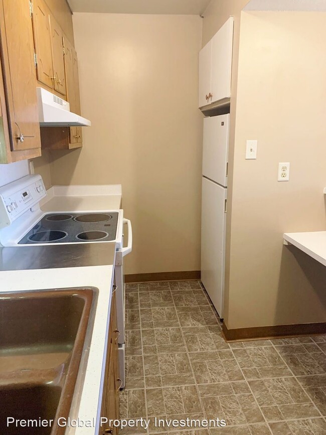 Foto del edificio - 103-117 S Elder Ln